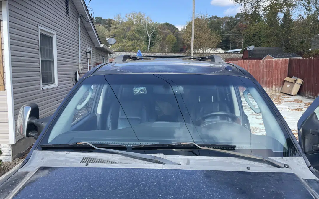 Mobile Windshield Replacement vs Safelite: A Knoxville Comparison